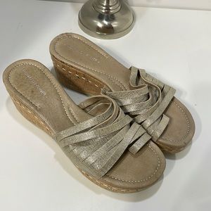Donald J Pliner Sandals